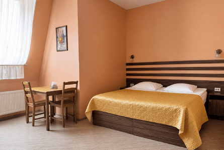 bed-window-professional-4x3.png